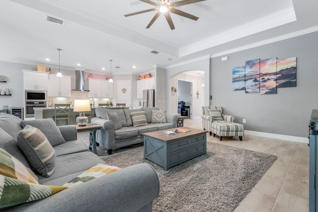 14841 Blue Bay Cir, Miromar Lakes, FL 33913