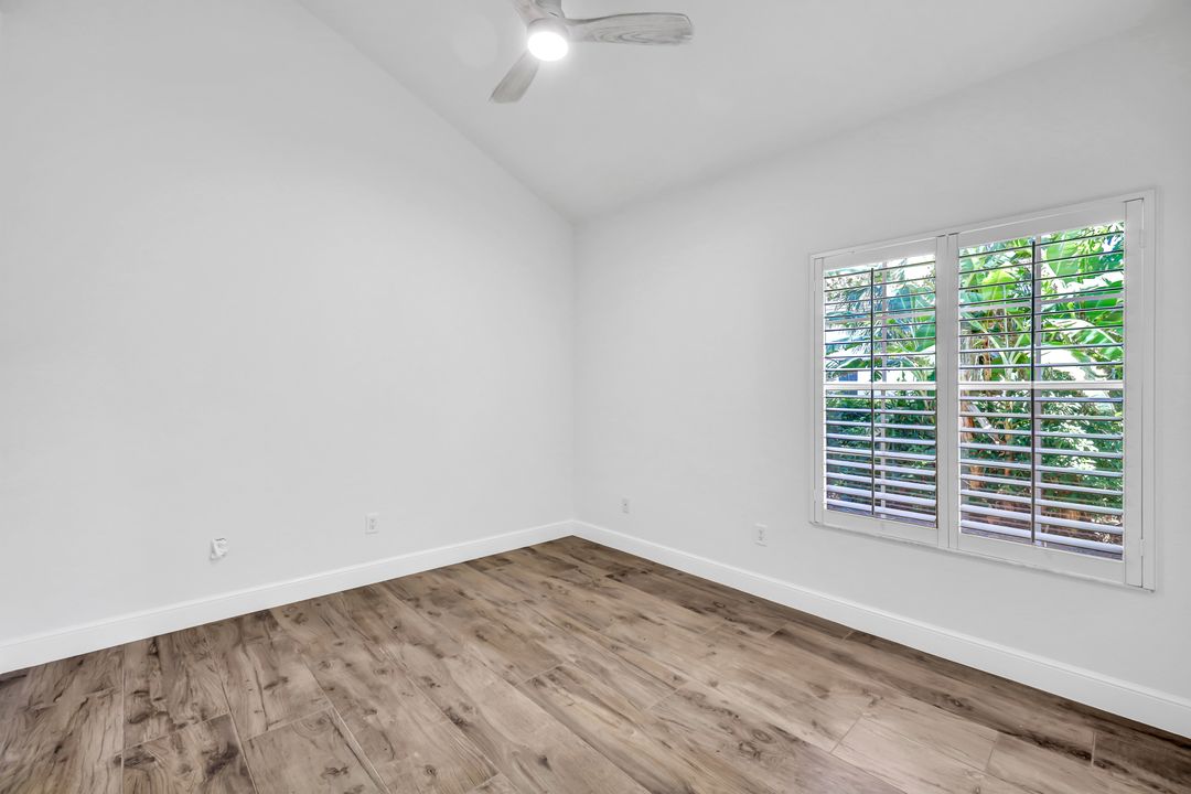 3771 Lakemont Dr, Bonita Springs, FL 34134