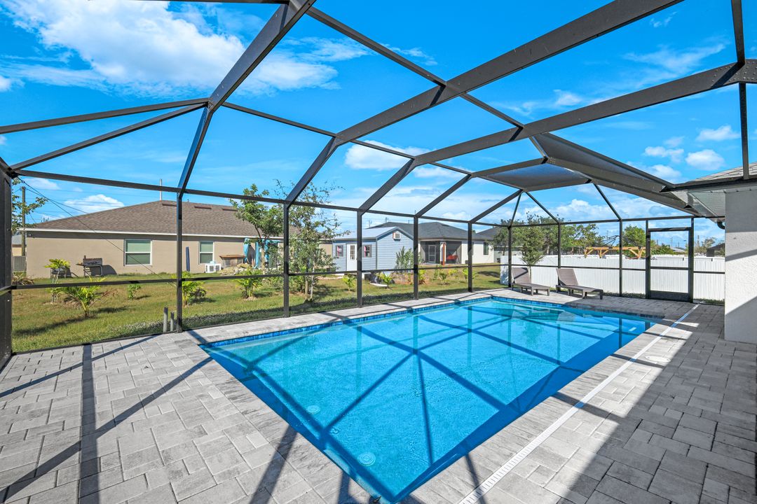 327 NW 23rd St, Cape Coral, FL 33993