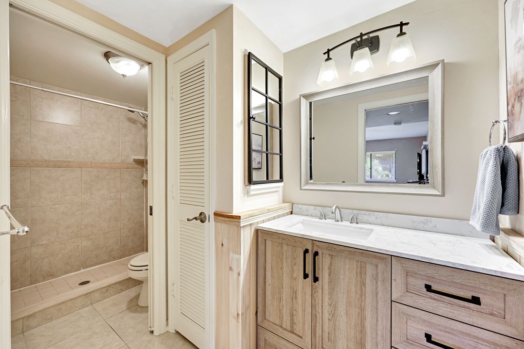 64 4th St #B201, Bonita Springs, FL 34134