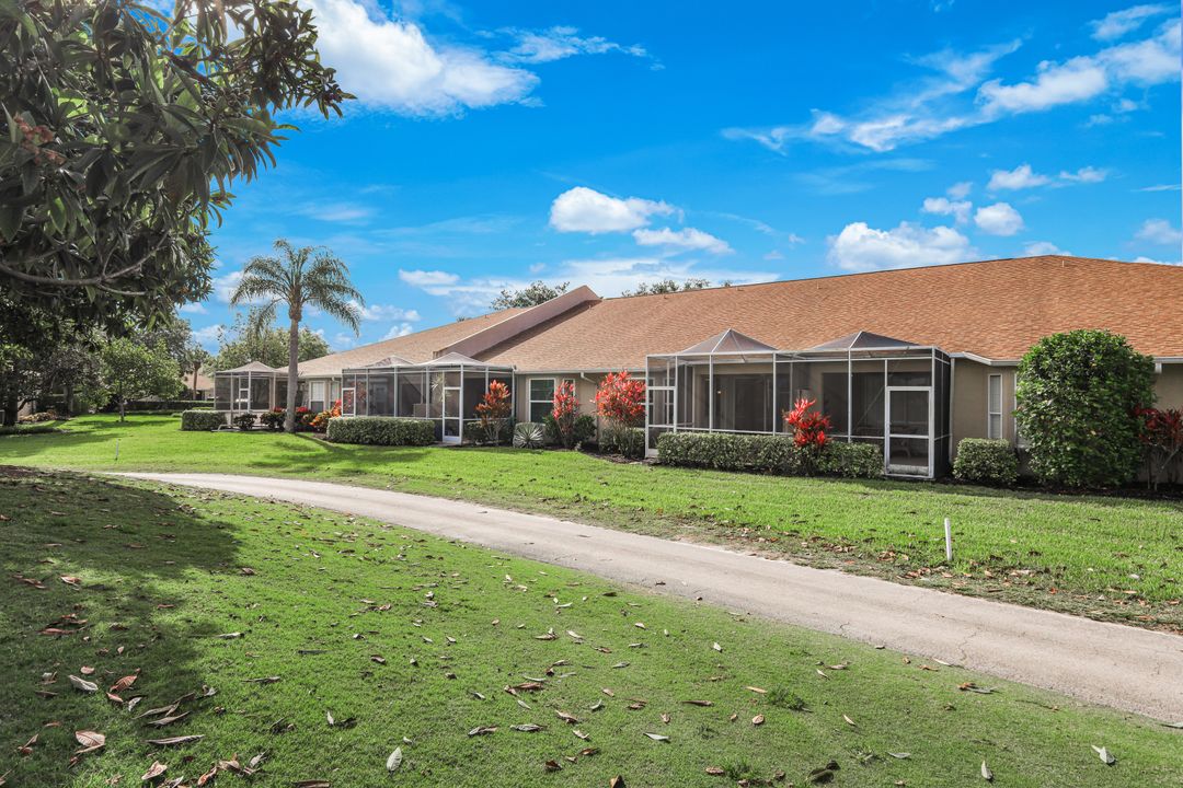 1787 Morning Sun Ln, Naples, FL 34119