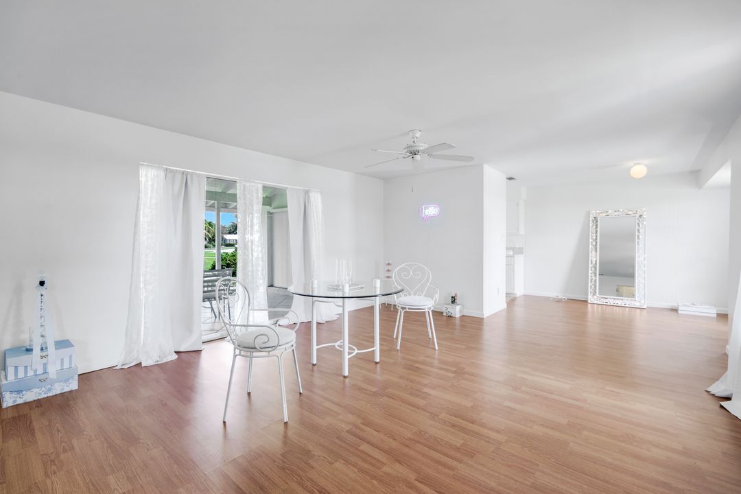 59 Hilo Ct, Naples, FL 34112