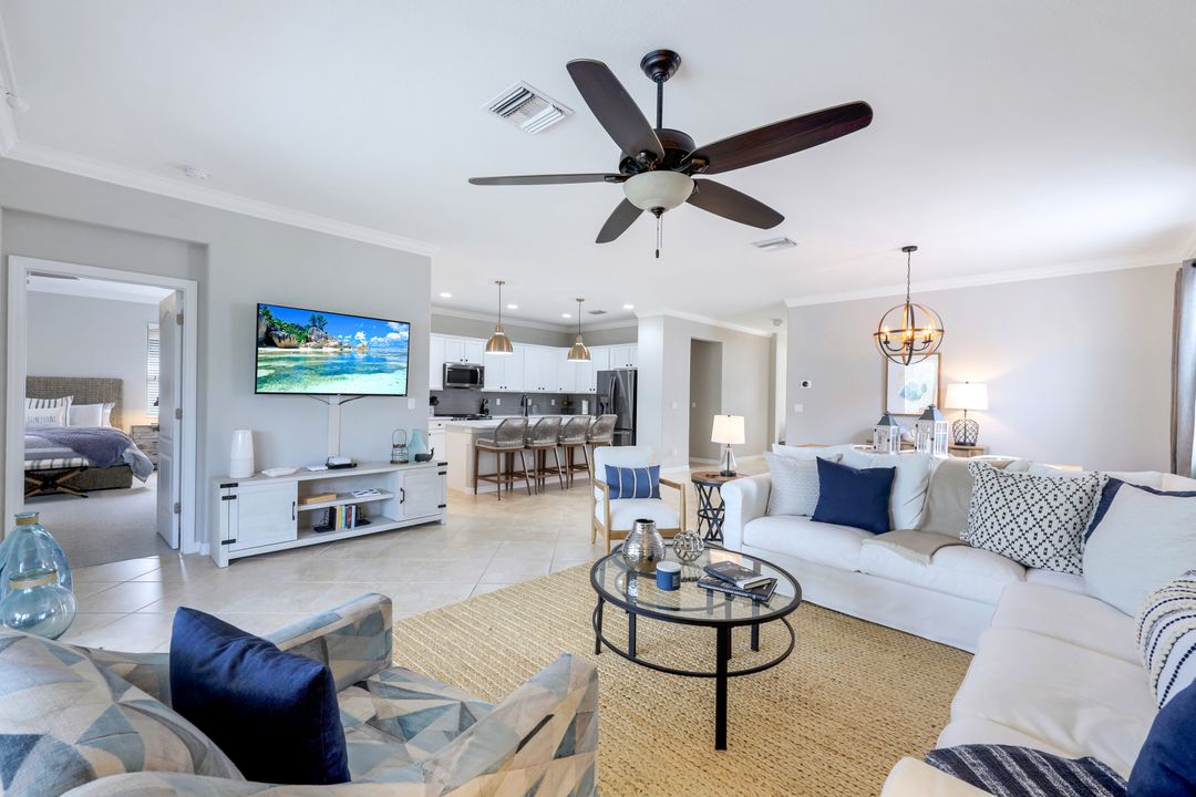 21140 Bella Terra Blvd, Estero, FL 33928