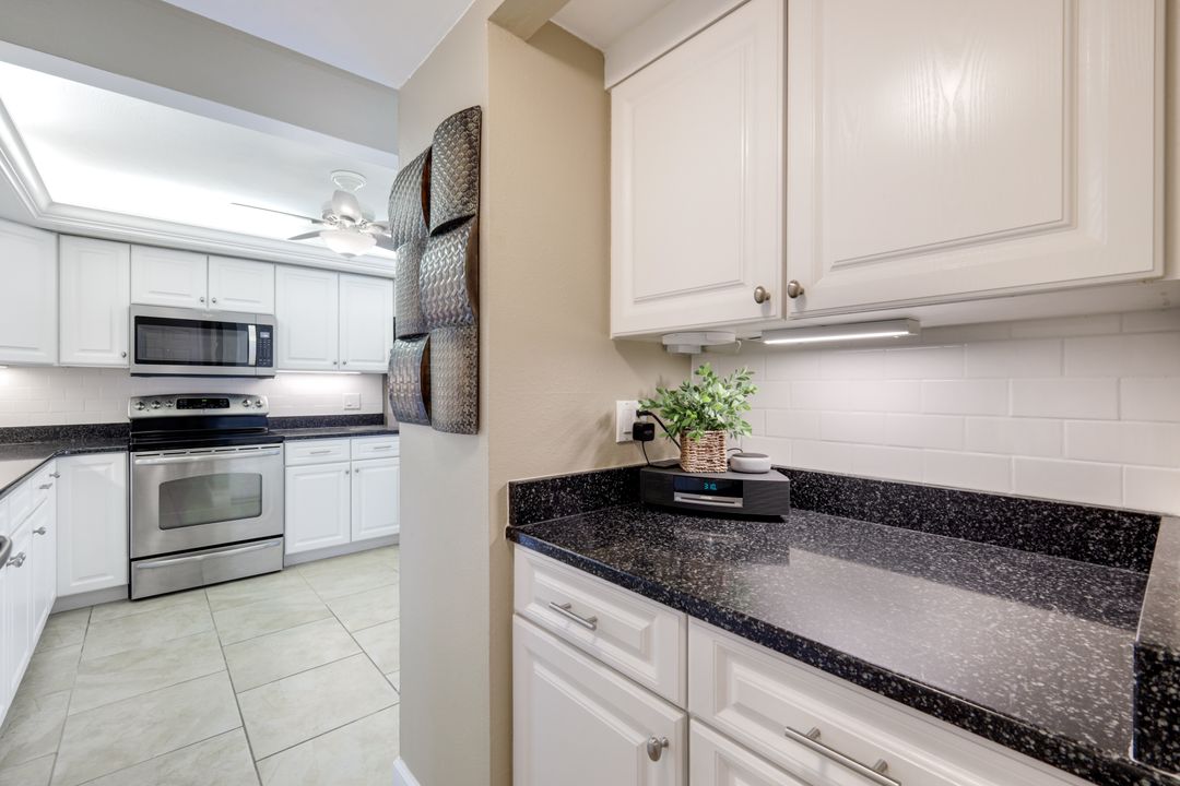 4253 Bay Beach Ln #7A, Fort Myers Beach, FL 33931