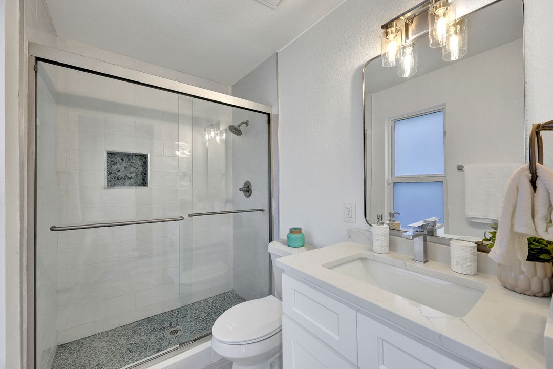 852 Rabbit Rd, Sanibel, FL 33957