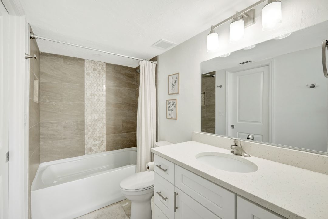 16454 Timberlakes Dr #102, Fort Myers, FL 33908