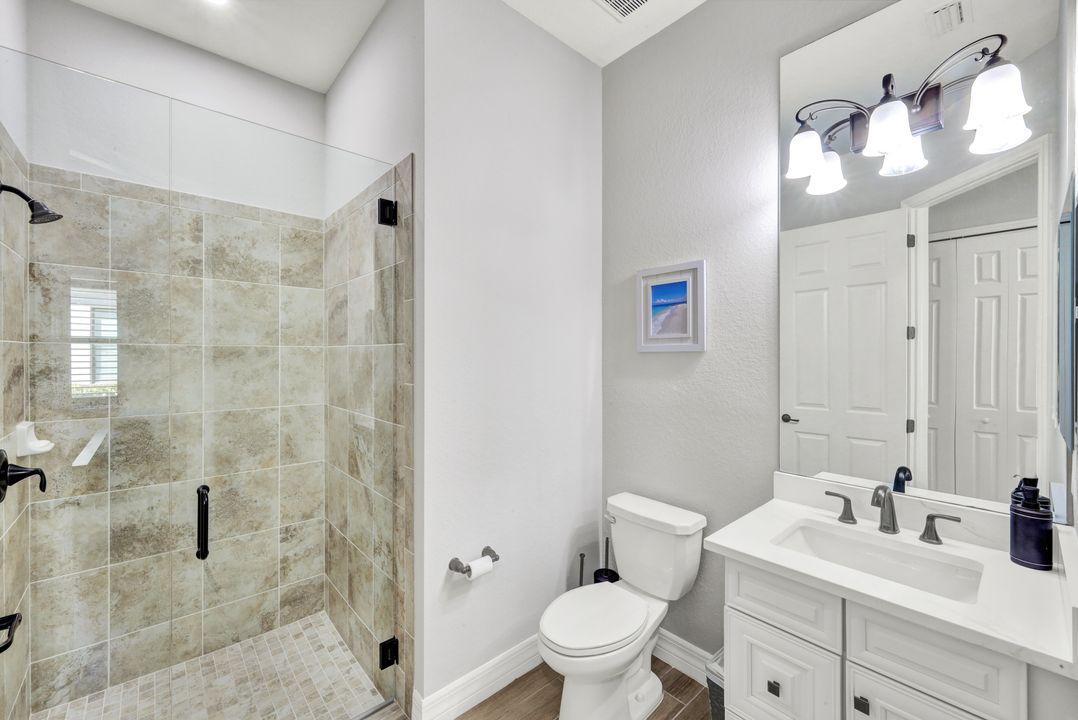 28007 Kerry Ct, Bonita Springs, FL 34135