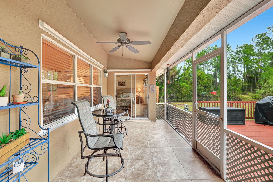 660 20th St SE, Naples, FL 34117