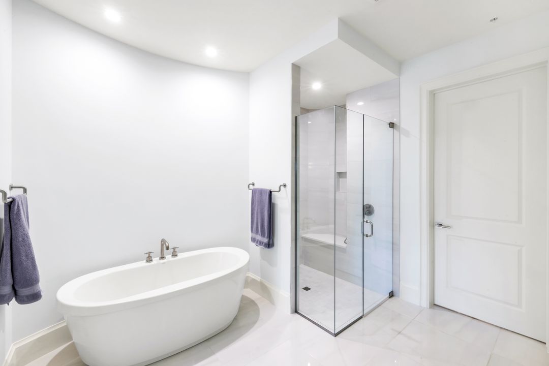 16320 Corsica Way #102, Naples, FL 34110