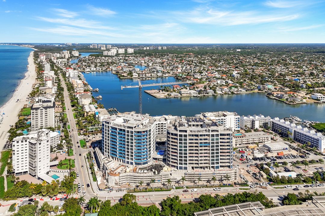 336 Oak Ave, Naples, FL 34108