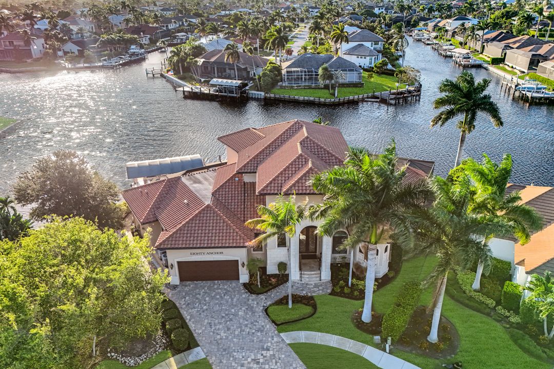 80 Anchor Ct, Marco Island, FL 34145