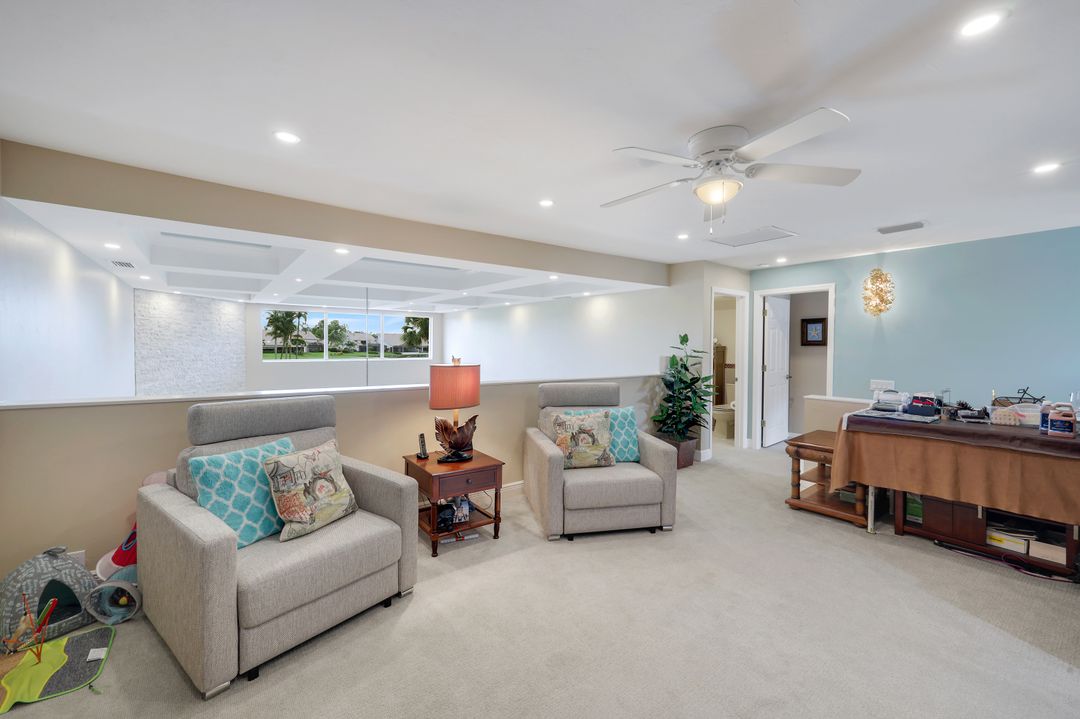 11594 Quail Village Way, Naples, FL 34119