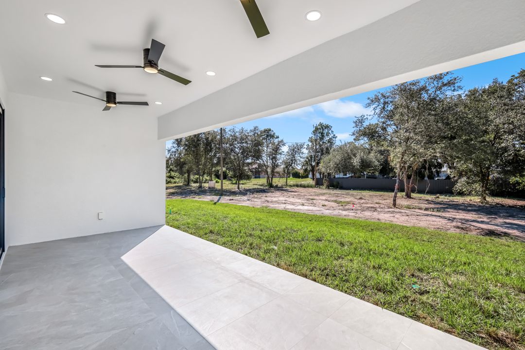 507 Prospect Ave, Lehigh Acres, FL 33972