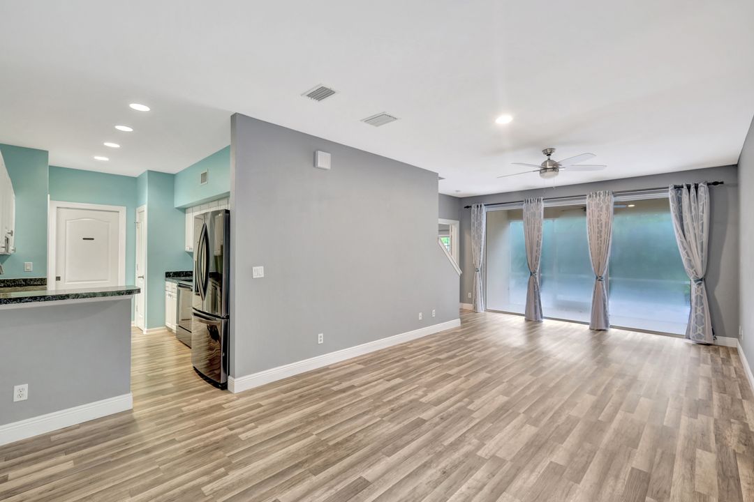 9792 Glen Heron Dr, Bonita Springs, FL 34135