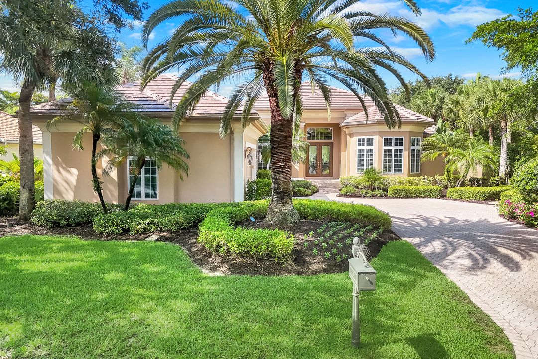 23092 Shady Knoll Dr, Bonita Springs, FL 34135