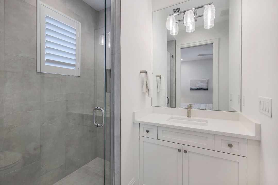 16316 Corsica Way #13-202, Naples, FL 34110