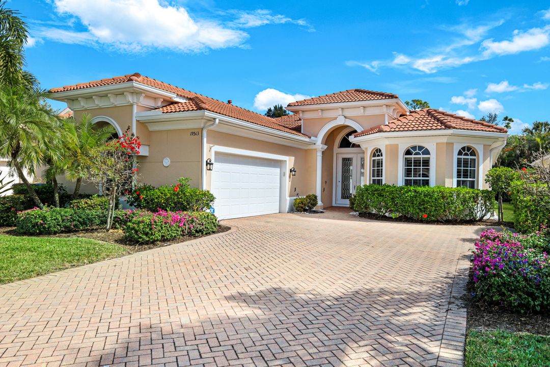 19513 Caladesi Dr, Fort Myers, FL 33967