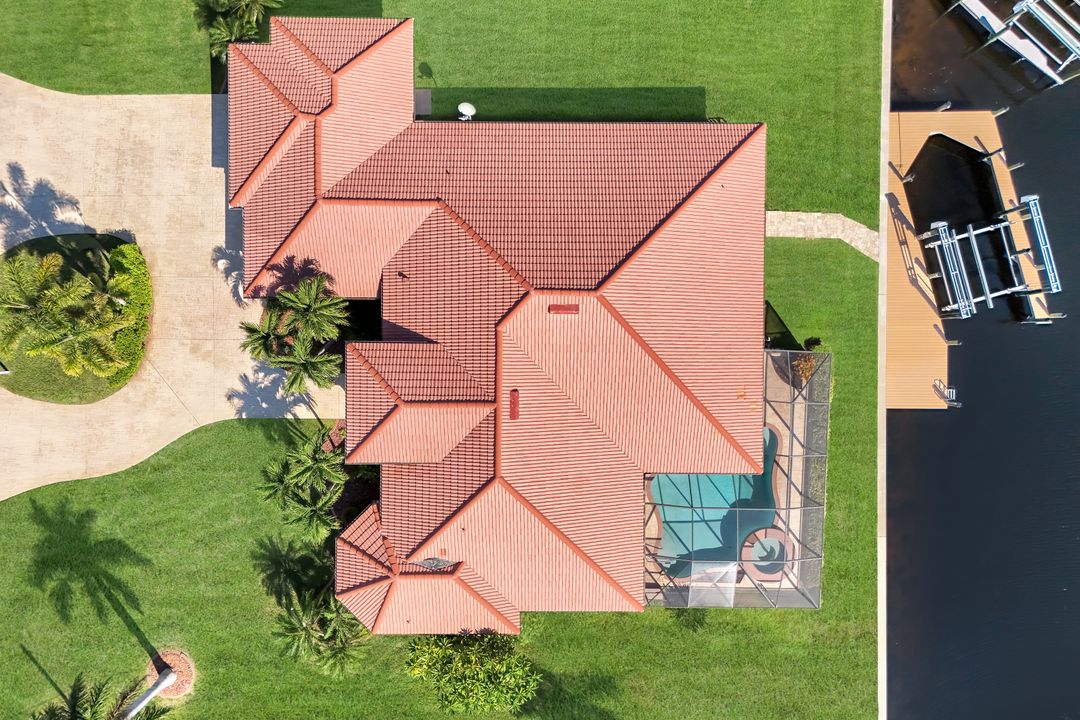 3939 SW 27th Ct, Cape Coral, FL 33914