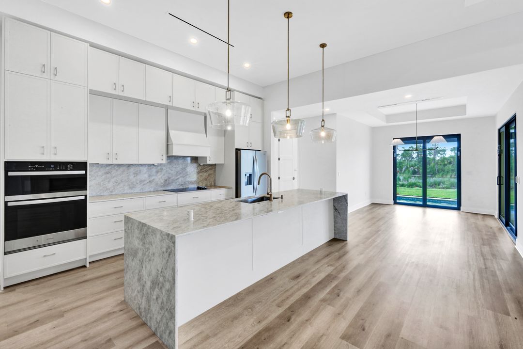 16692 Liggett Cir, Port Charlotte, FL 33981