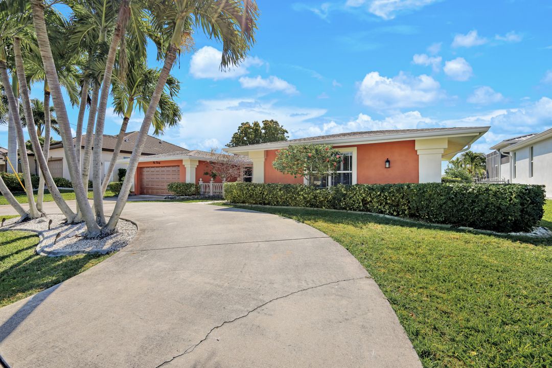 120 SW 54th St, Cape Coral, FL 33914