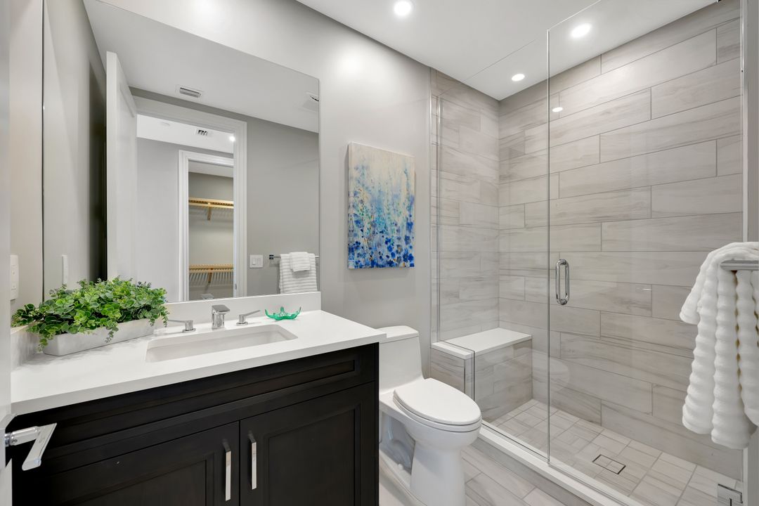 1130 3rd Ave S #512, Naples, FL 34102