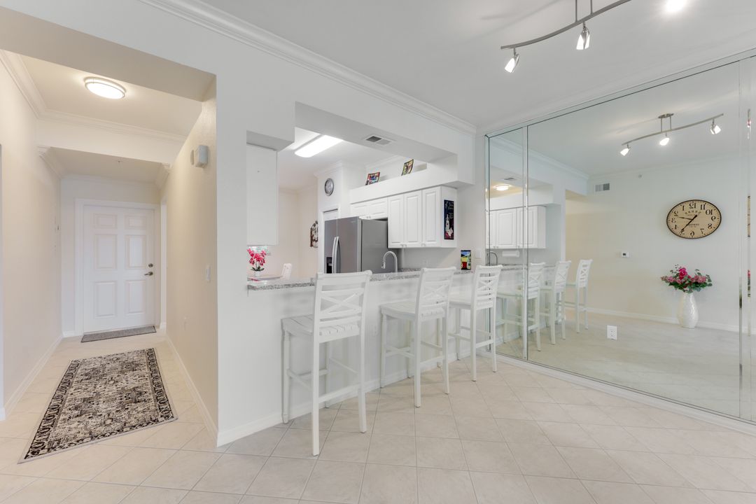 16635 Lake Cir Dr #614, Fort Myers, FL 33908