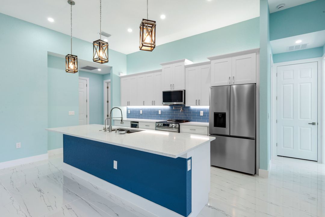 1018 Prospect Ave, Lehigh Acres, FL 33972