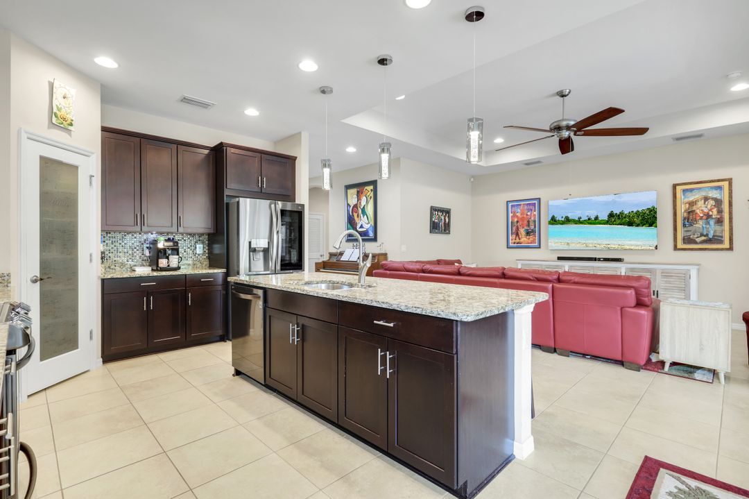 12761 Seaside Key Ct, Fort Myers, FL 33903
