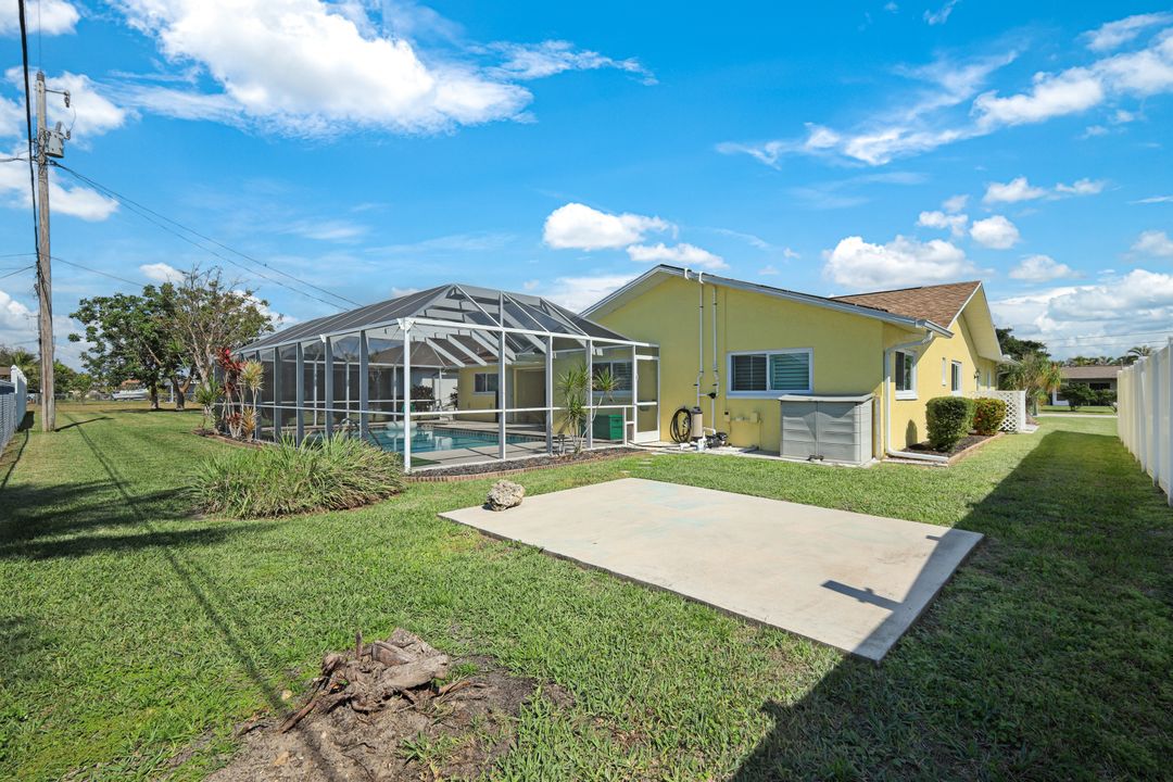 3410 SE 4th Pl, Cape Coral, FL 33904