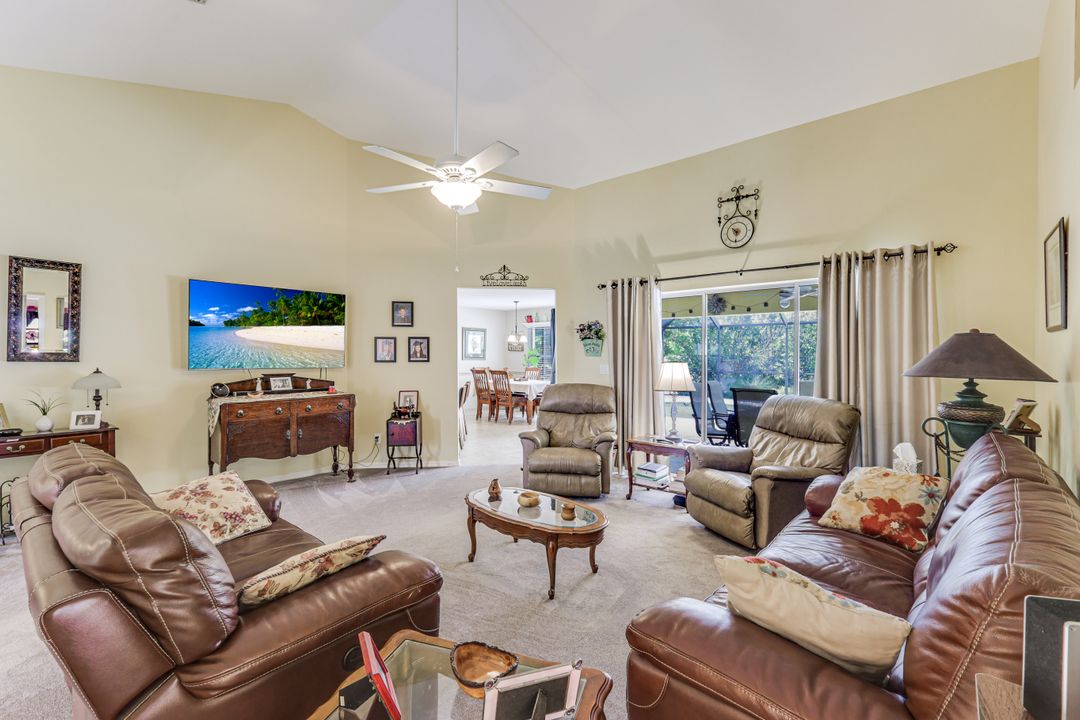 1820 SW 51st St, Cape Coral, FL 33914