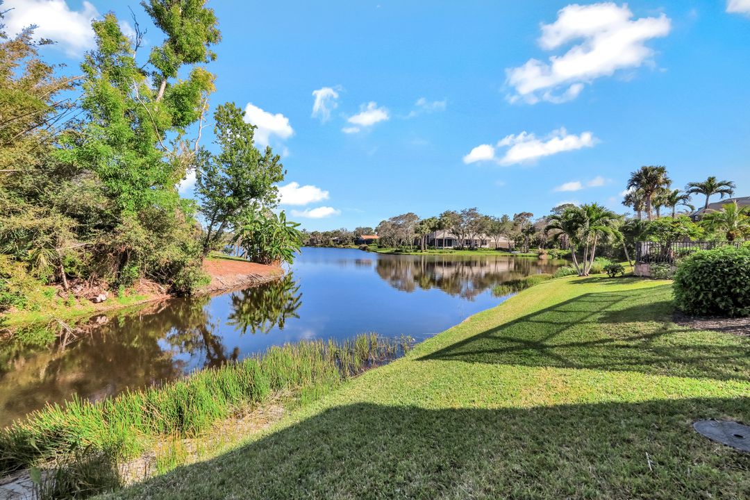 3450 Thornbury Ln, Bonita Springs, FL 34134