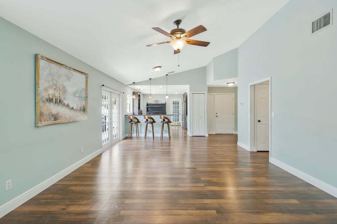 14875 Crescent Cove Dr, Fort Myers, FL 33908