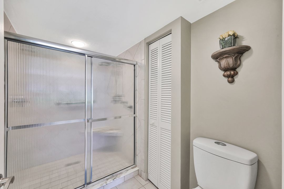 15191 Cedarwood Ln #102, Naples, FL 34110