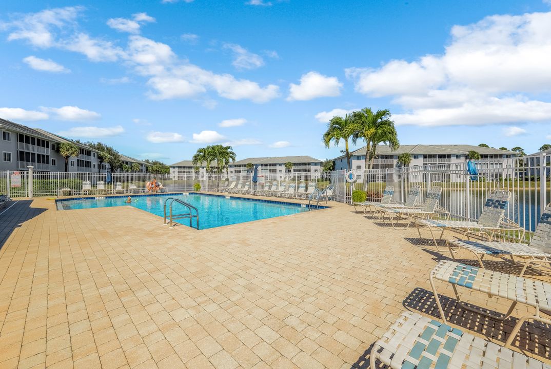7822 Great Heron Way #206, Naples, FL 34104