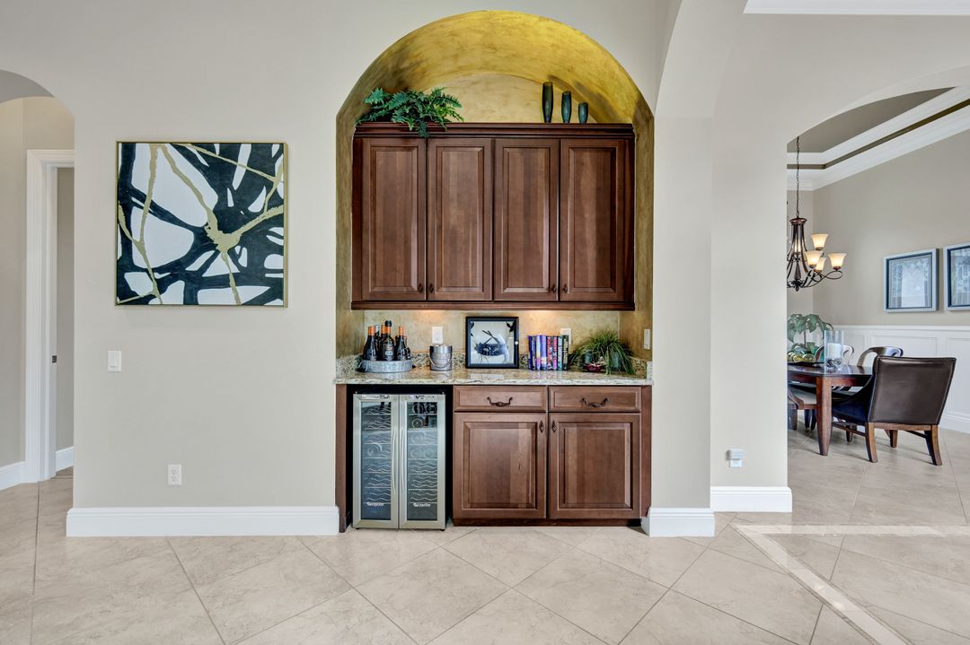 16830 Cabreo Dr, Naples, FL 34110