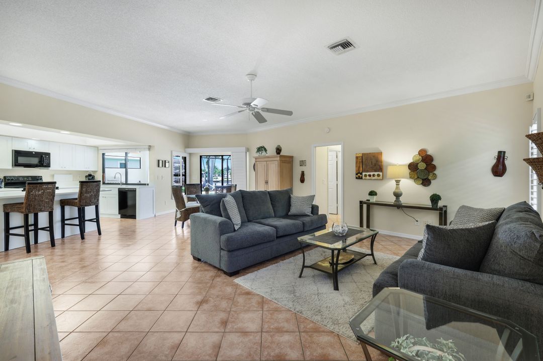 5116 SW 20th Ave, Cape Coral, FL 33914