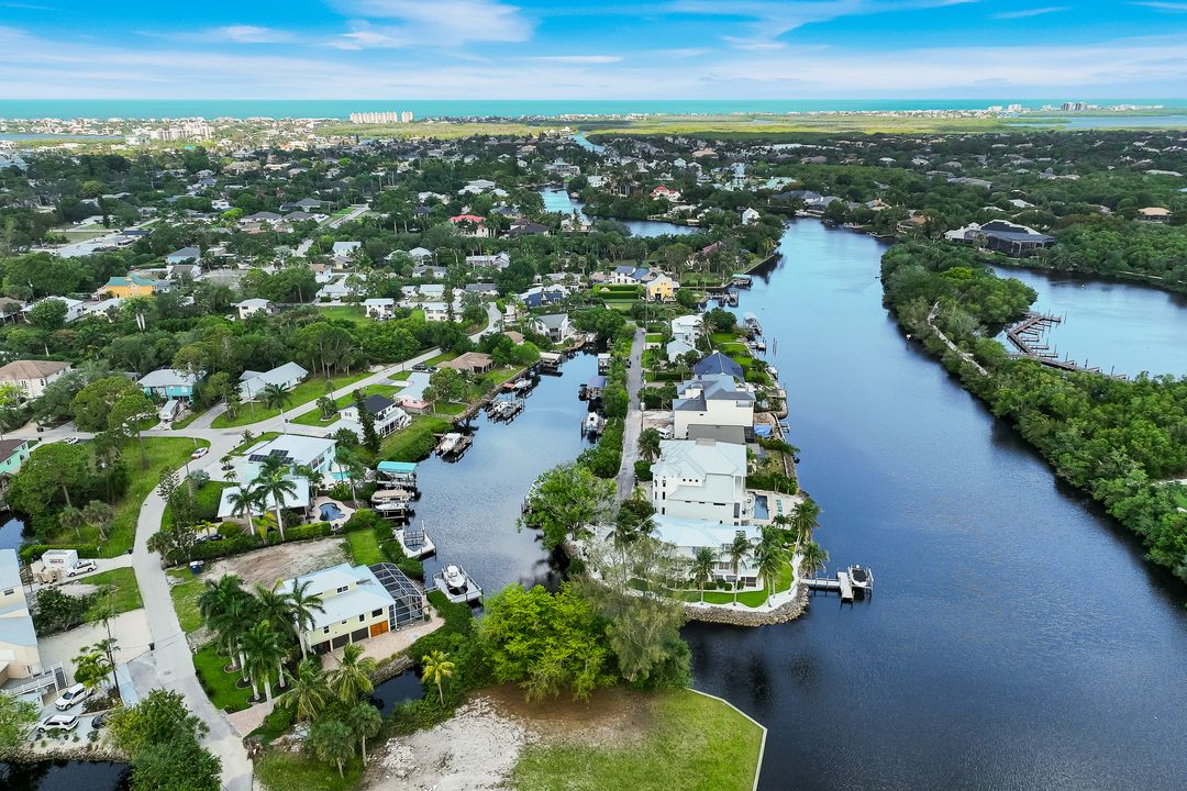 3858 Riviera Cir, Bonita Springs, FL 34134