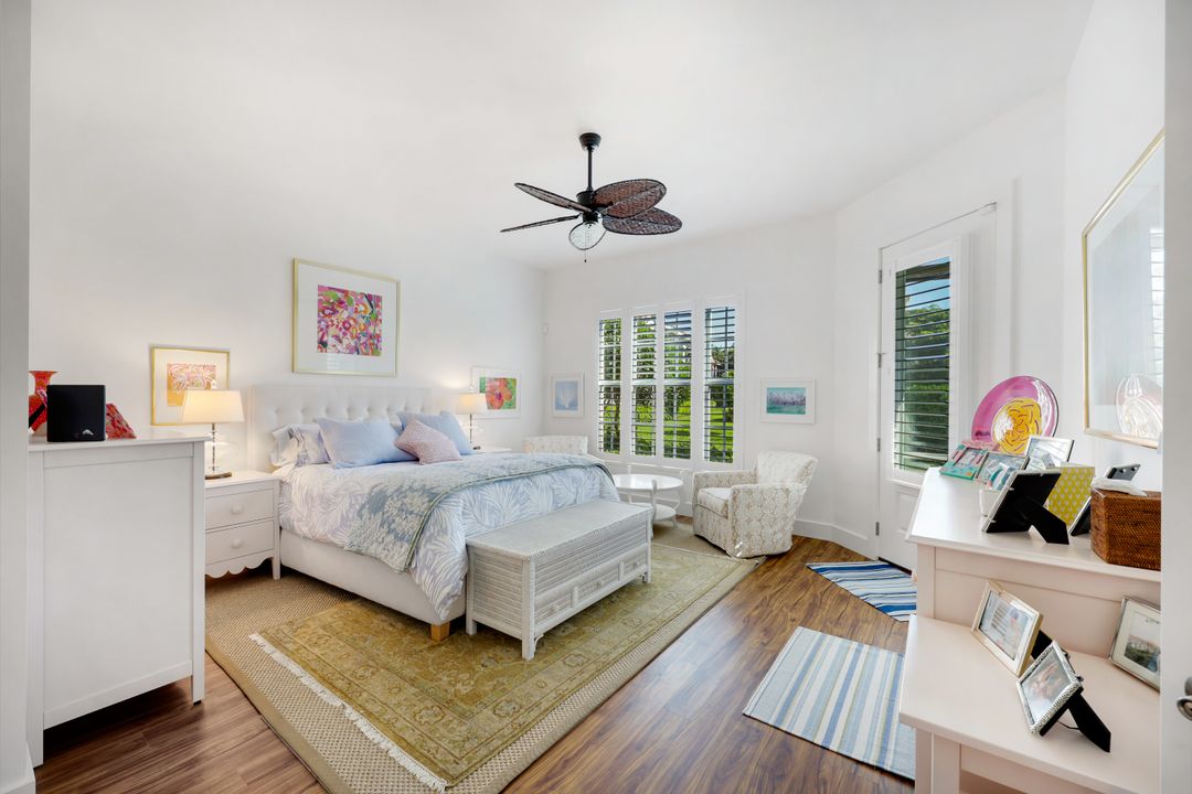 510 Via Veneto #102, Naples, FL 34108