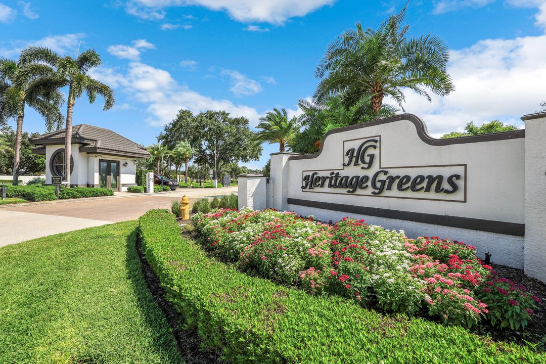 1725 Morning Sun Ln, Naples, FL 34119
