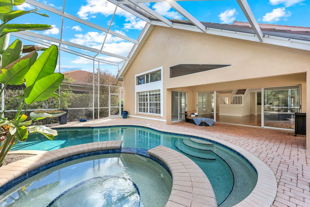 123 Napa Ridge Way, Naples, FL 34119