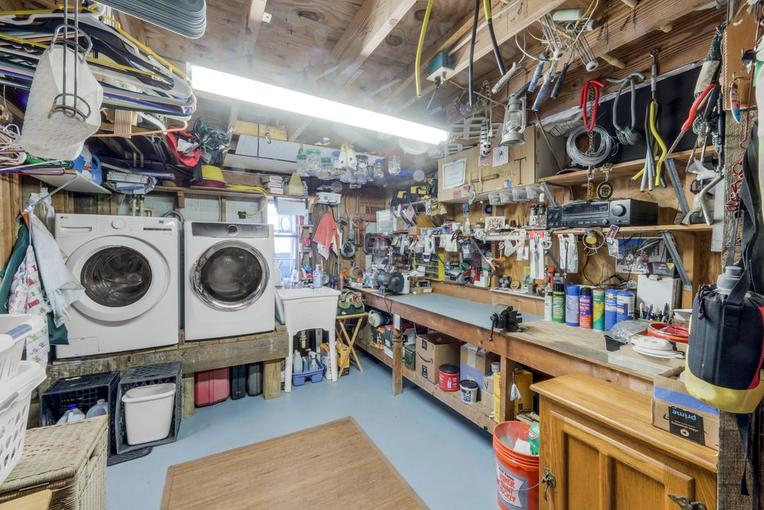 3232 Stabile Rd, Saint James City, FL 33956