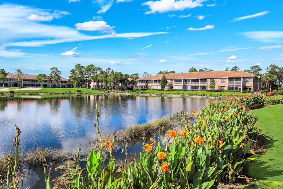 8470 Danbury Blvd #201, Naples, FL 34120
