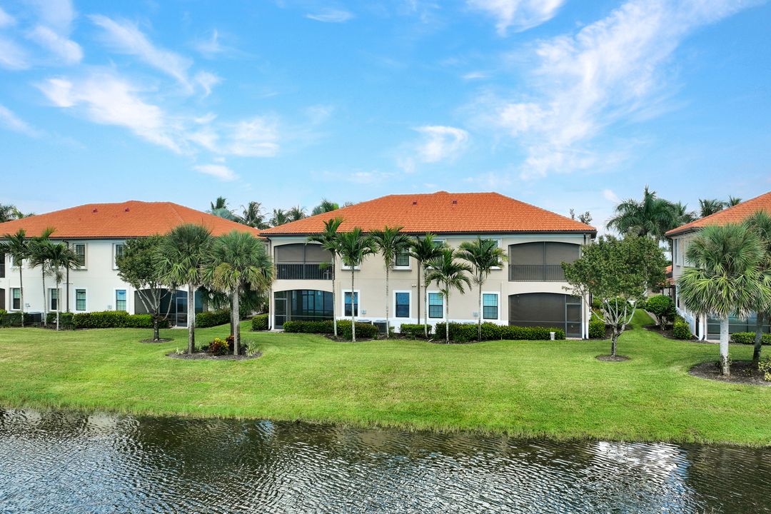 26189 Palace Ln #102, Bonita Springs, FL 34135
