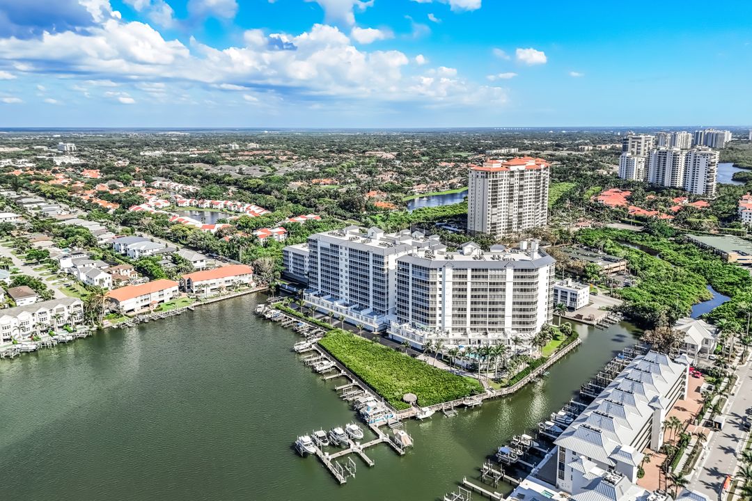 450 Launch Cir #501, Naples, FL 34108