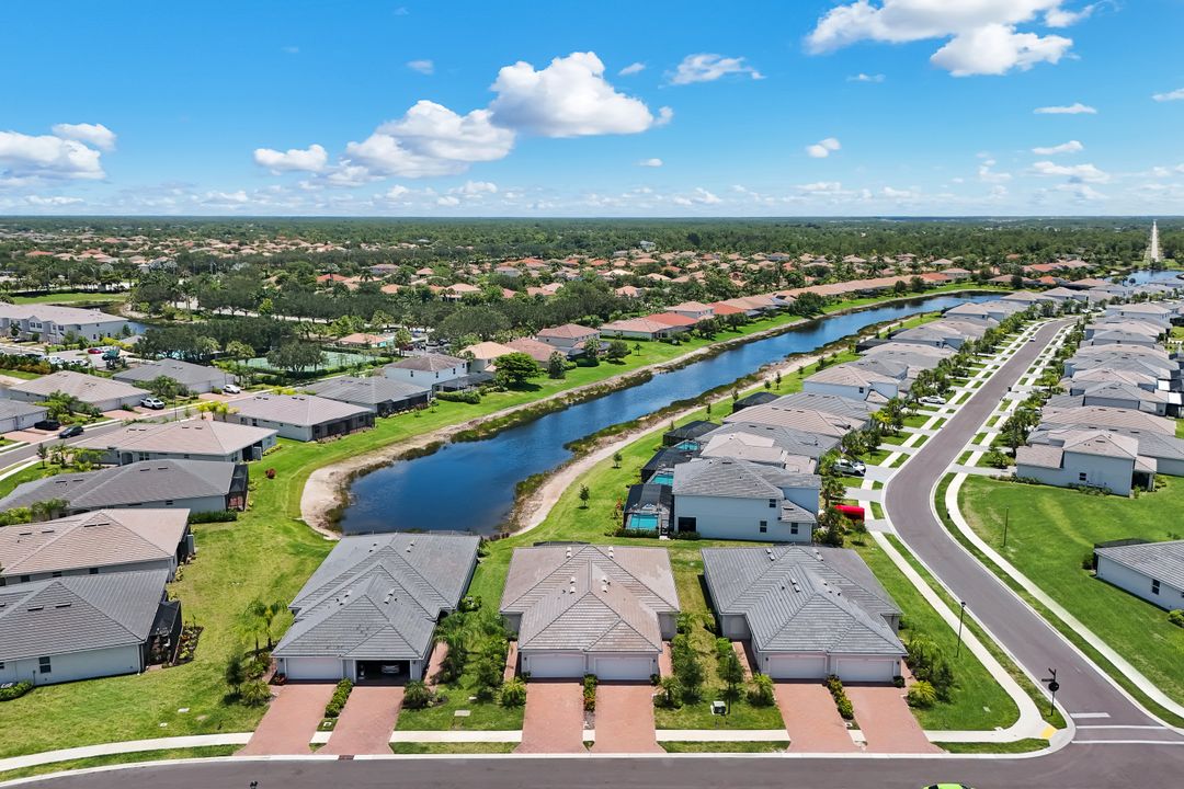 2175 Dragonfruit Wy, Naples, FL 34120