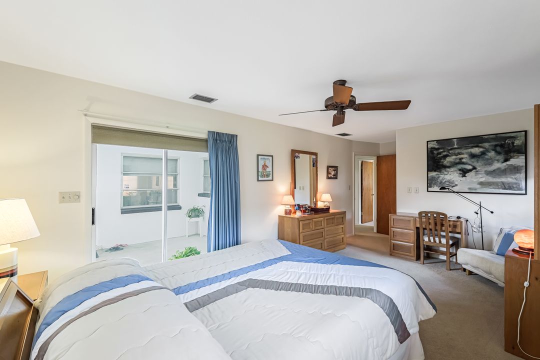 741 95th Ave N, Naples, FL 34108