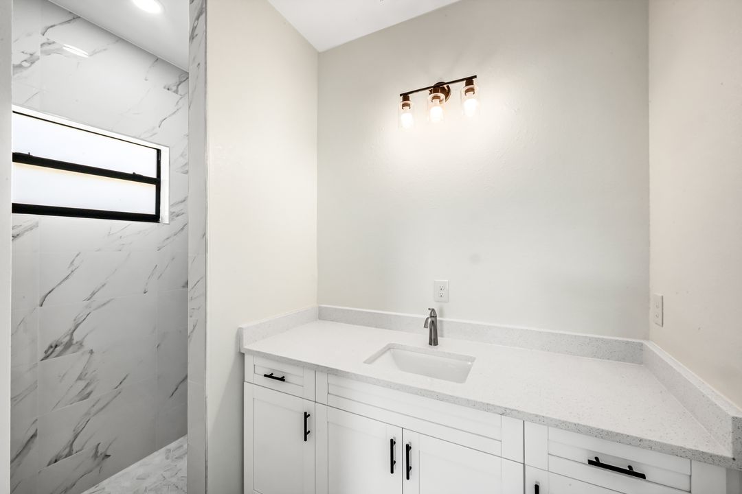 1235 Hillcrest St E, Lehigh Acres, FL 33974