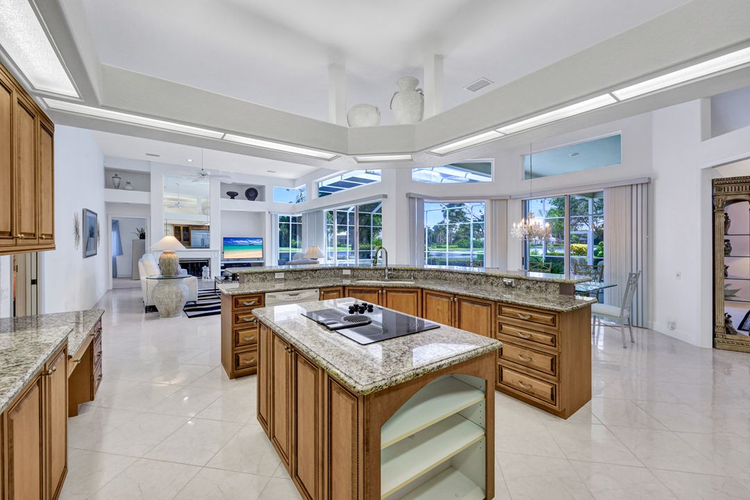 24421 Woodsage Dr, Bonita Springs, FL 34134