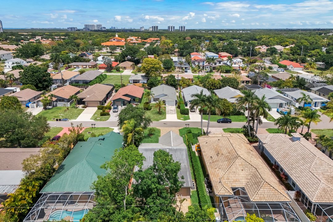 630 109th Ave N, Naples, FL 34108