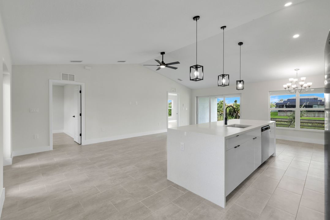 1625 NE 23rd St, Cape Coral, FL 33909